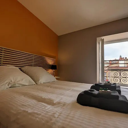 Couette-café Puy-en-velay : Charmant 2 Avec Jardin Clos, Proche Centre Historique Et Depart St Jacques. - Fr-1-582-459